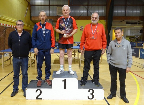 Le podium en Vtrans 4  Messieurs